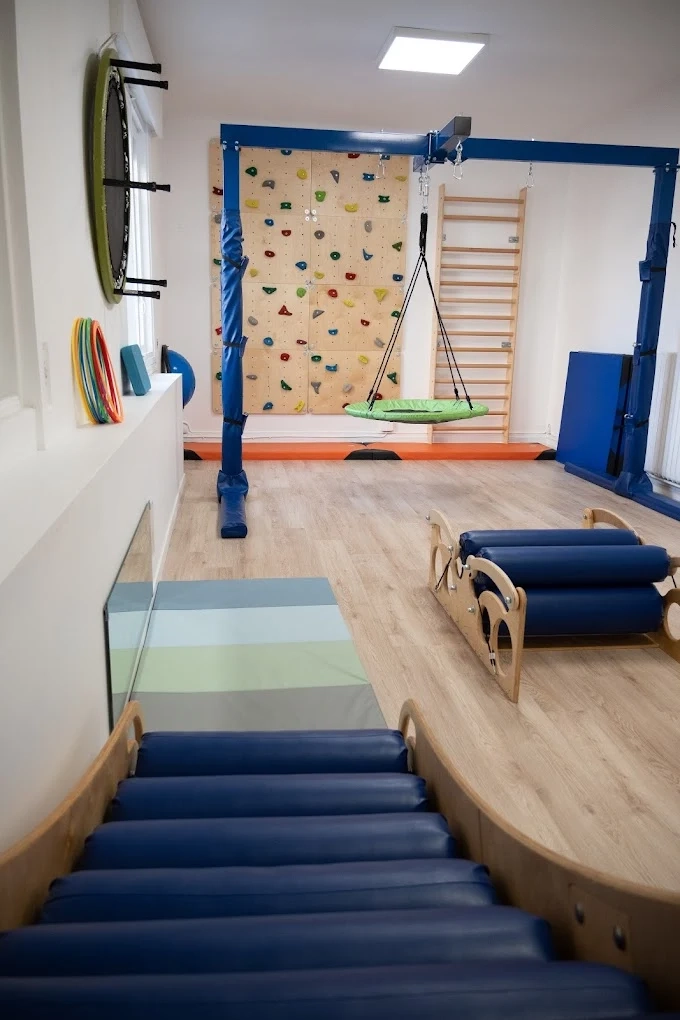 INFOS PRATIQUES salle motricité